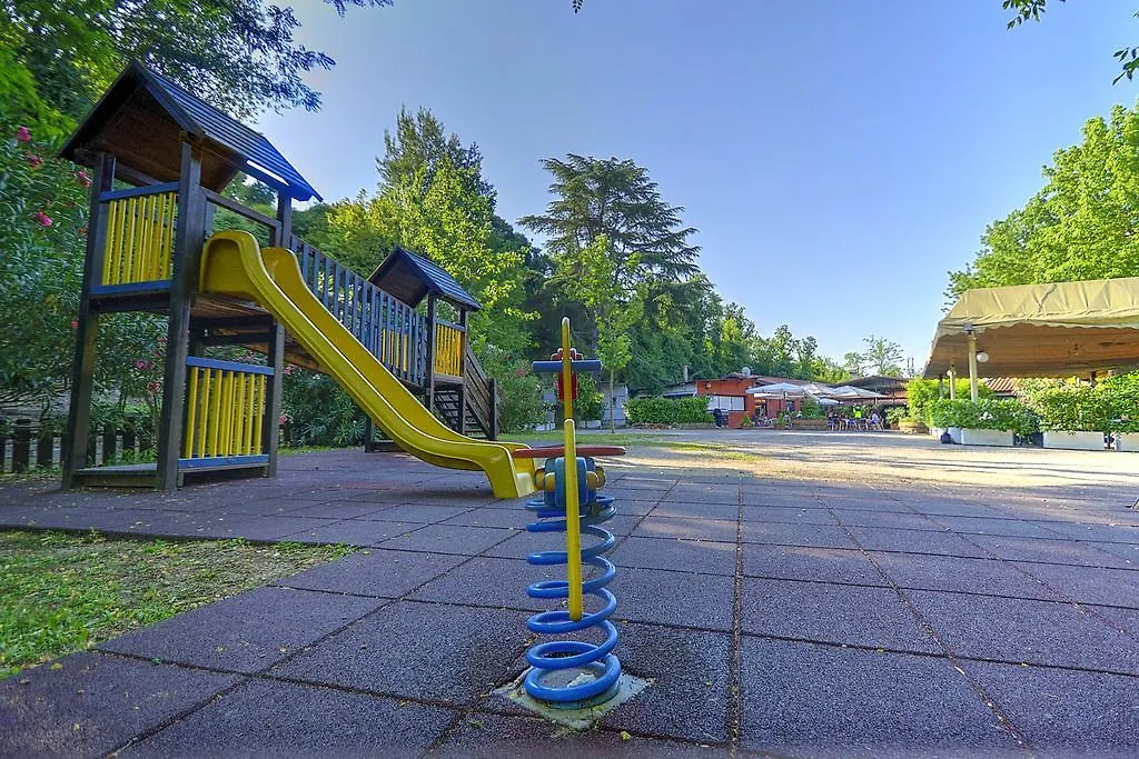 Flaminio Village Bungalow Park Rome Campsite