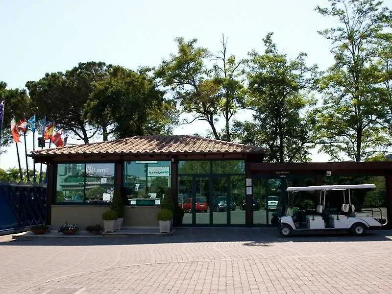 Flaminio Village Bungalow Park Roma 4*,