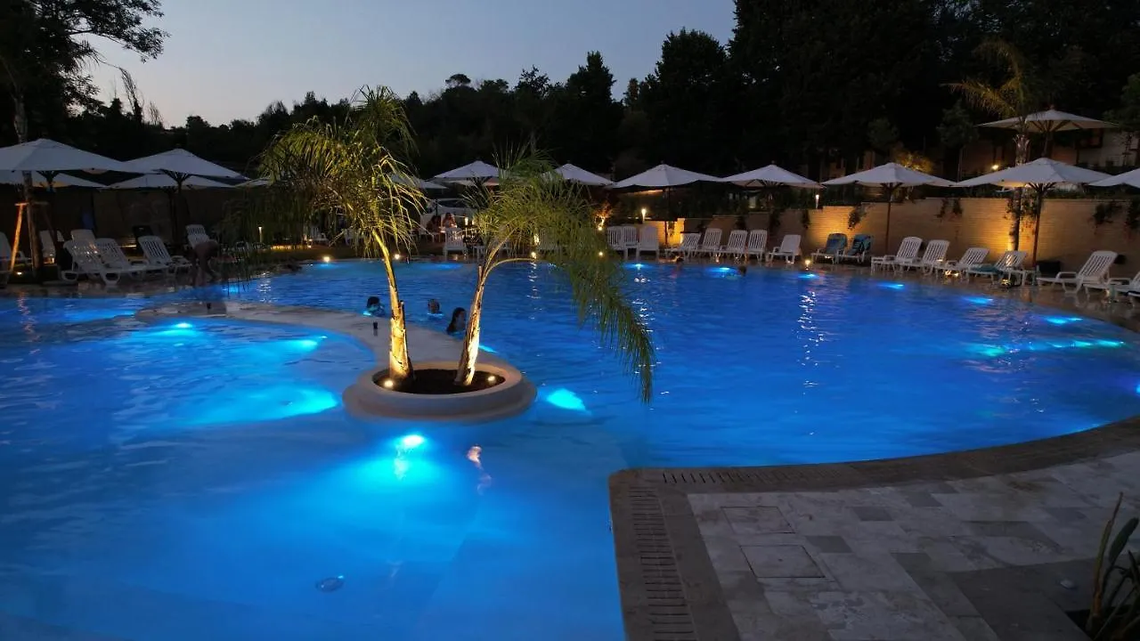 Flaminio Village Bungalow Park Rome Italie