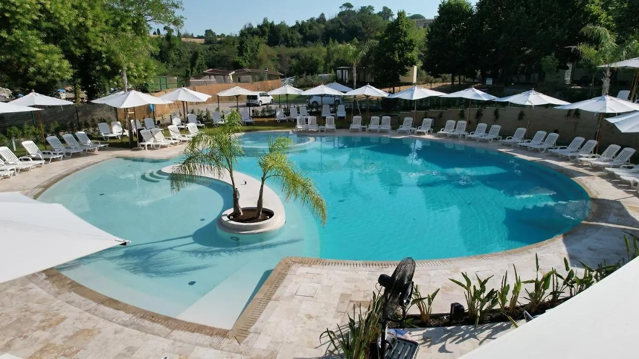 Flaminio Village Bungalow Park Roma Campeggio