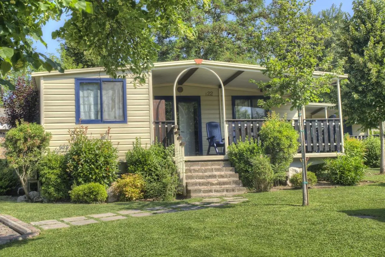 Flaminio Village Bungalow Park Rom Campingplatz